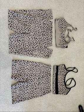 Beach Riot Taupe Leopard Spot 4 piece set